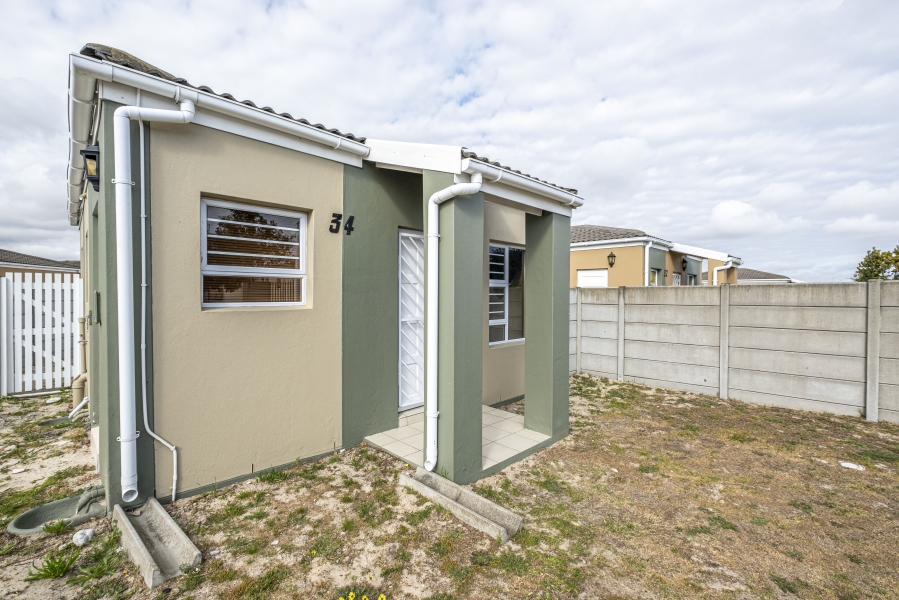 2 Bedroom Property for Sale in Sunset Glen Western Cape